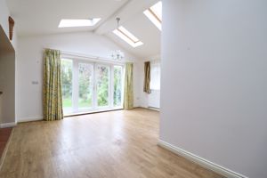Dining Room- click for photo gallery